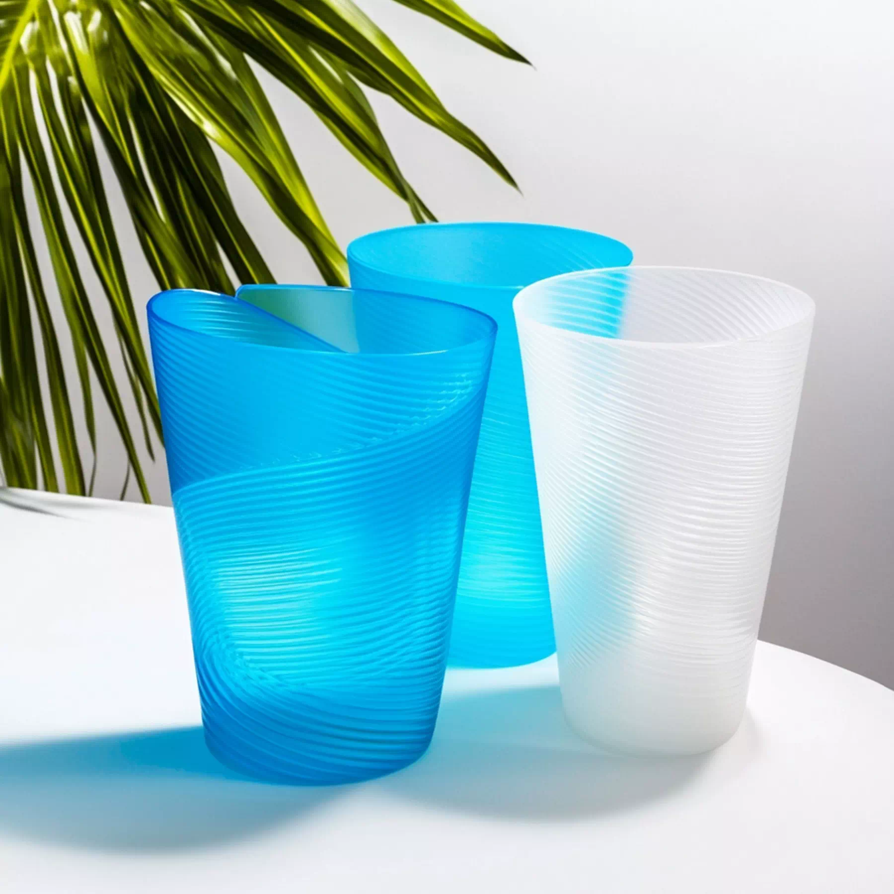 Vasos de plástico para hoteles - Suministros hosteleros Daya